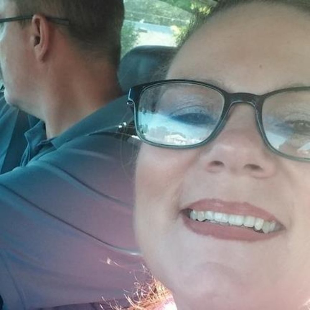 Meet your Posher, Lori